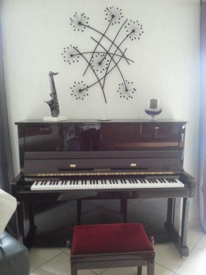 Chambre D'Hote Le Bois Joli Brains Екстериор снимка